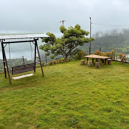 Paramount 3 Ac Bedrooms Hall Garden With Lake View Panchgani Esterno foto