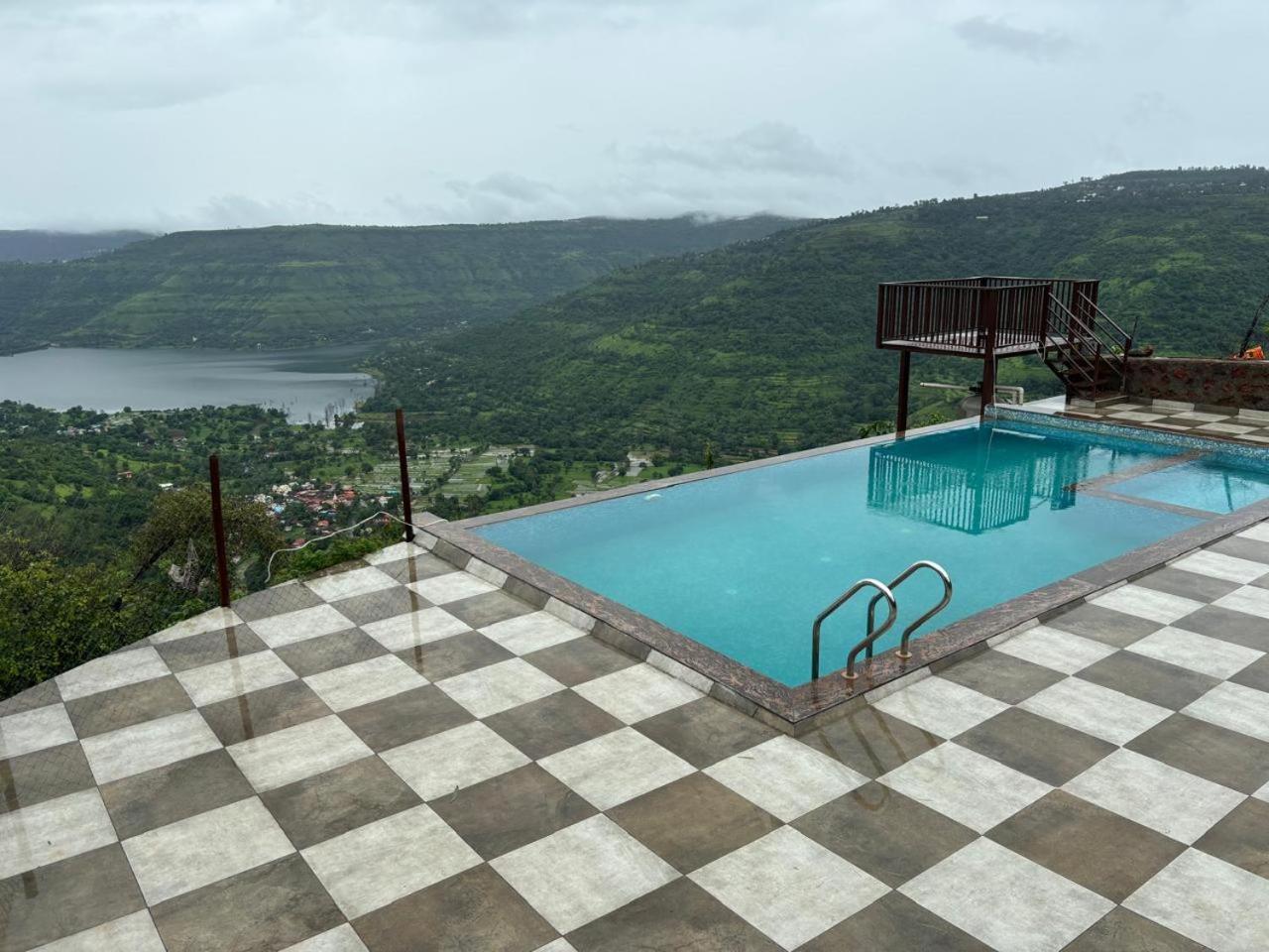 Paramount 3 Ac Bedrooms Hall Garden With Lake View Panchgani Esterno foto