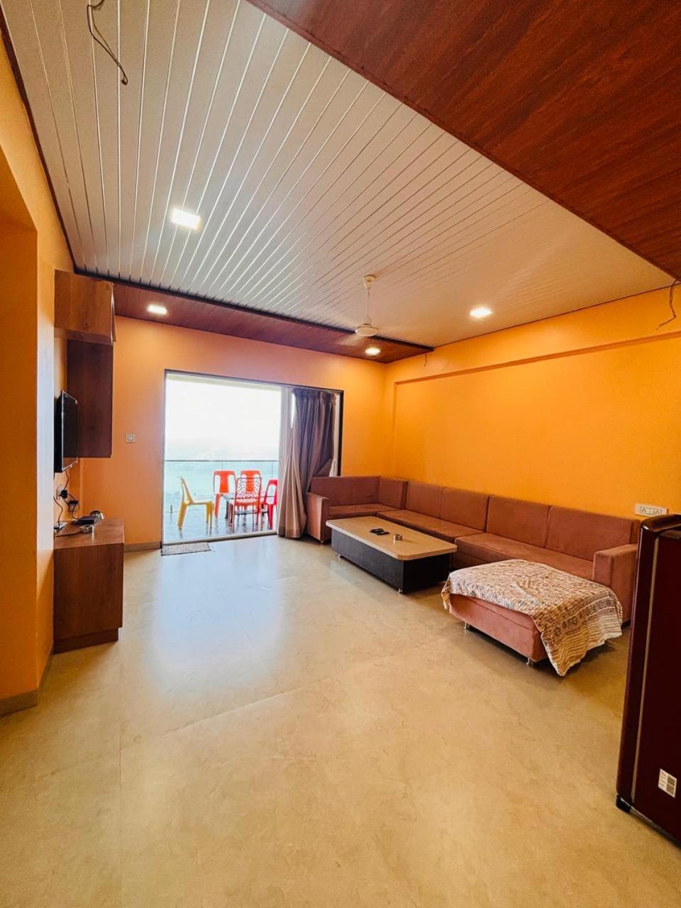 Paramount 3 Ac Bedrooms Hall Garden With Lake View Panchgani Esterno foto