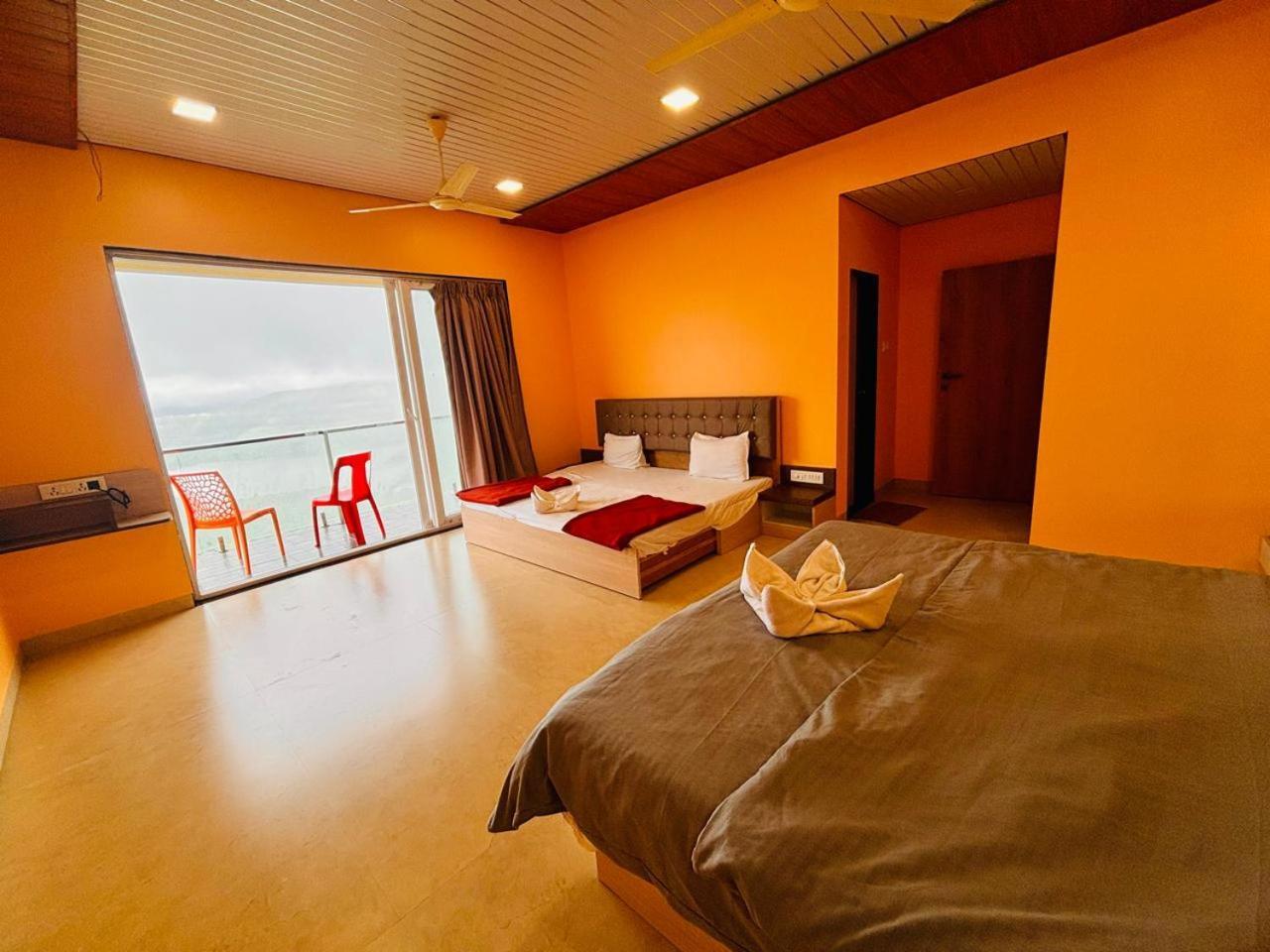 Paramount 3 Ac Bedrooms Hall Garden With Lake View Panchgani Esterno foto